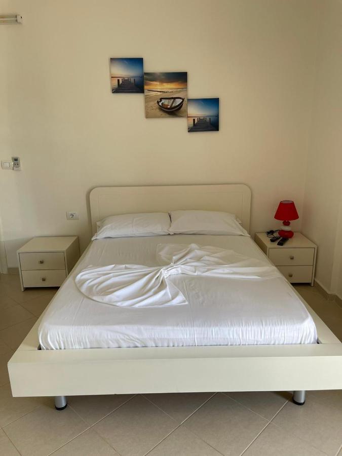 Sunset Apartments Berdenesh ซารานเดอ ภายนอก รูปภาพ