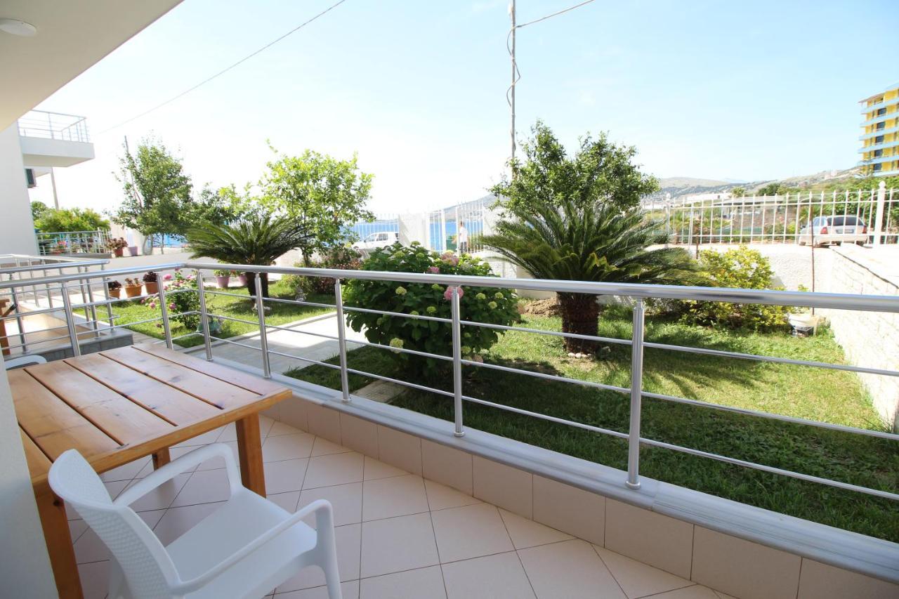 Sunset Apartments Berdenesh ซารานเดอ ภายนอก รูปภาพ